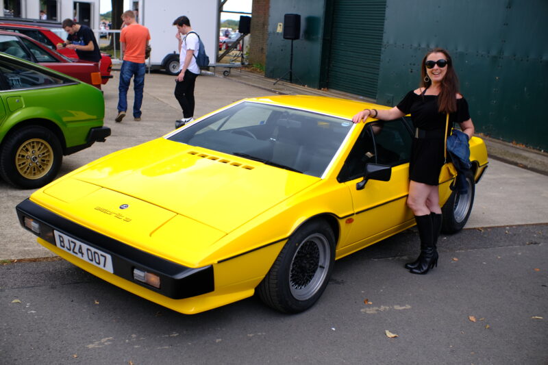 RADwood, radwood car show, car show, 90s, classic car, retro car, modified car, radwood show report, radwood UK, ford, rover, volvo, bmw, citroen, audi, lotus, lincoln, izuzu, ferrari, honda, delorean, volkswagen, peugeot, classic, retro, car and classic, carandclassic.com