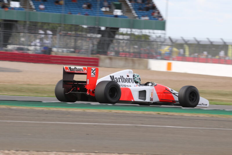Silverstone Classic, Silverstone, Classic, motoring, automotive, car and classic, carandclassic.com, classic motorsport, austin, mini, austin healey, healey, jaguar, mercedes, cooper, bmw, ford, rs turbo, diana rs turbo, ferrari, porsche, classic motorsport event, silverstone classic 2022, classic, retro, high performance,