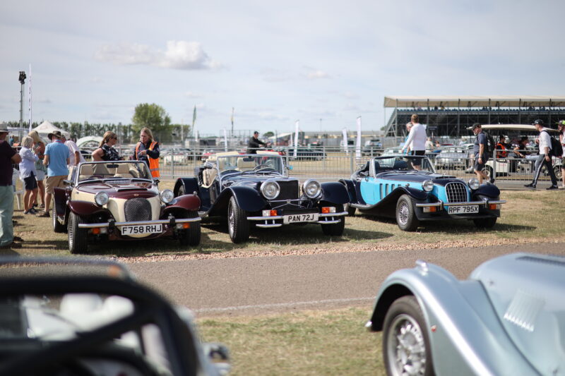 Silverstone Classic, Silverstone, Classic, motoring, automotive, car and classic, carandclassic.com, classic motorsport, austin, mini, austin healey, healey, jaguar, mercedes, cooper, bmw, ford, rs turbo, diana rs turbo, ferrari, porsche, classic motorsport event, silverstone classic 2022, classic, retro, high performance,
