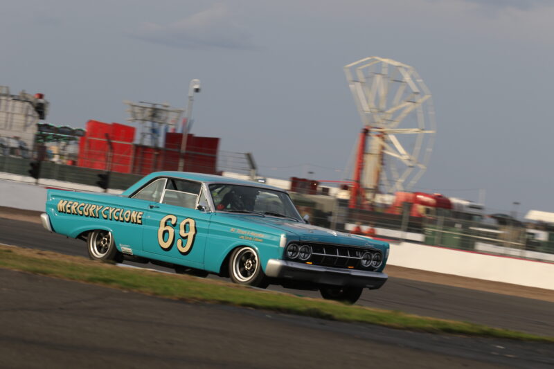 Silverstone Classic, Silverstone, Classic, motoring, automotive, car and classic, carandclassic.com, classic motorsport, austin, mini, austin healey, healey, jaguar, mercedes, cooper, bmw, ford, rs turbo, diana rs turbo, ferrari, porsche, classic motorsport event, silverstone classic 2022, classic, retro, high performance,