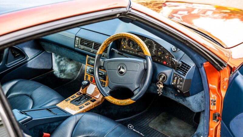 SL320, SL, Mercedes-Benz, Mercedes SL, Mercedes-Benz SL, R129, Mercedes R129, Designo edition, Mercedes-Benz Designo, roadster, modern classic, youngtimer, classic car, retro car, convertible, cabriolet, Mercedes cabriolet, classic, retro, straihgt-six, car and classic, carandclassic.com, car and classic auctions, SL320 for sale, SL320 for auction, Mercedes auction