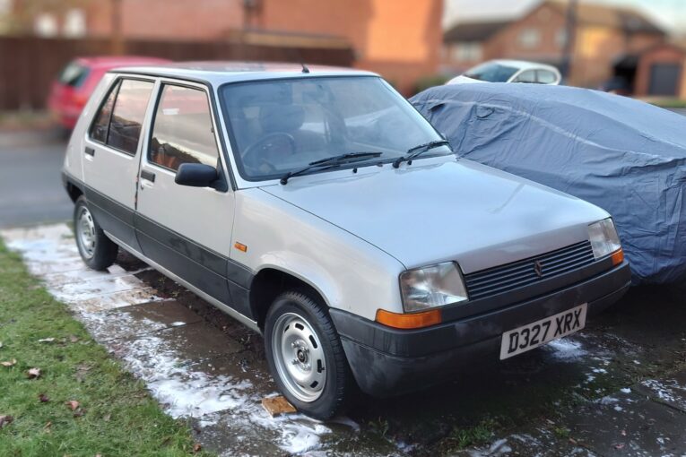 5, R5, Renault, Renault 5, Superfive, project car, restoration project, motoring, automotive, car and classic, carandclassic.co.uk, retro, classic, classic, '80s car, French car