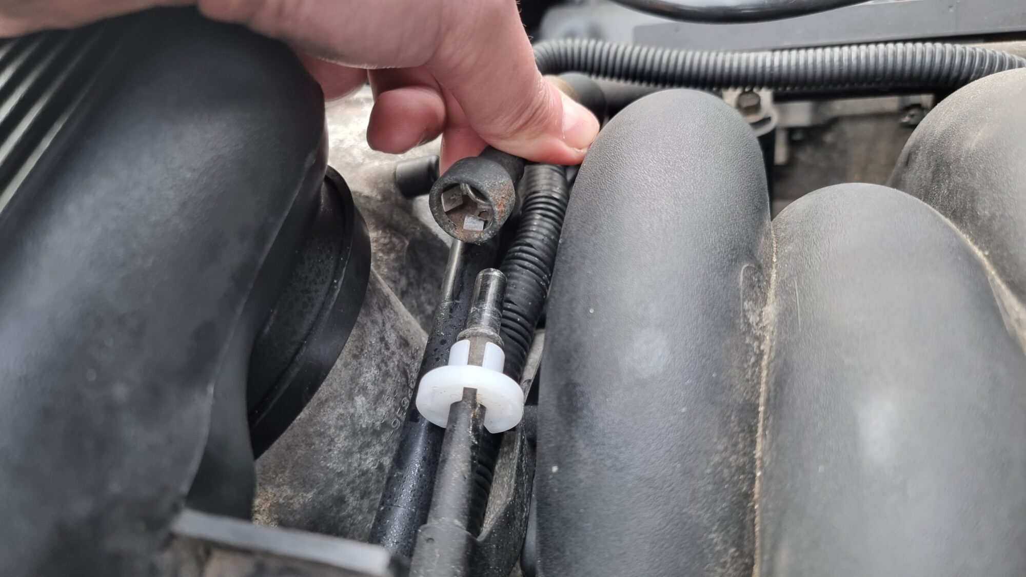 Fuel Line Disconnect Kit Product Review Car & Classic Magazine