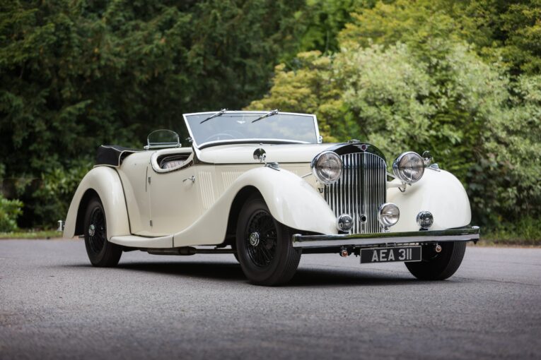 classic car, motoring, automotive, car and classic, carandclassic.co.uk, Jensen, S-Type, Jensen S-Type, White Lady, tourer, British car, retro car, '30s car, V8, pre-war car