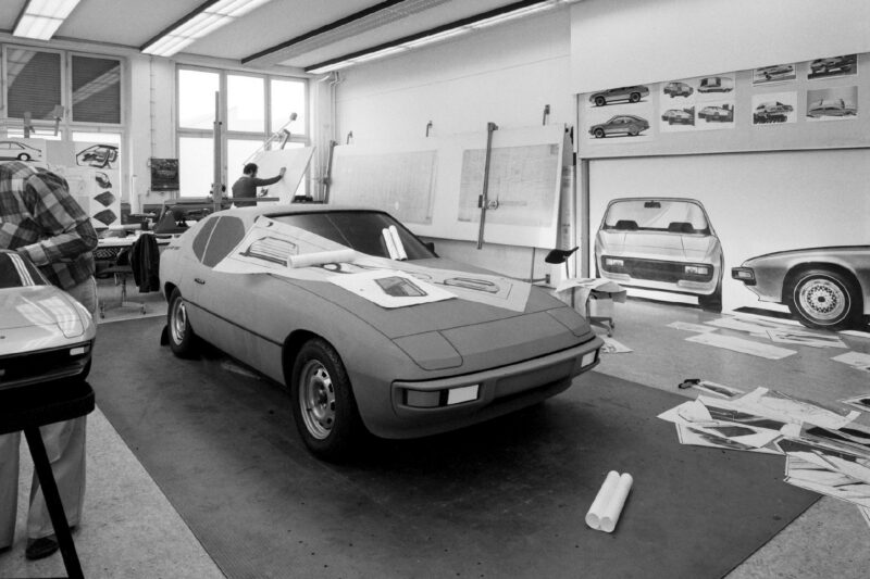 Porsche, 924, VW, Volkswagen, Porsche 924, 924S, Carrera GT, coupé, 2+2, sports car, motoring, automotive, car and classic, carandclassic.co.uk, performance car, car, cars, retro, turbo