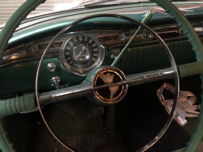 1955 Oldsmobile Super Rocket, Oldsmobile Rocket, Rocket, Rocket V8, Super V8, American car, 1955 car, classic american car, motoring, automotive, project, project car, project american car, restoration project, car and classic, carandclassic.com, retro,