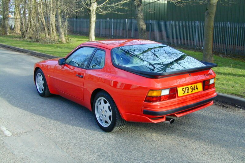 Porsche, 924, VW, Volkswagen, Porsche 924, 924S, Carrera GT, coupé, 2+2, sports car, motoring, automotive, car and classic, carandclassic.co.uk, performance car, car, cars, retro, turbo