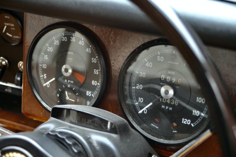 Daimler 250, 1968 Daimler 250 V8, 250 V8, V8, Daimler. Jaguar, classic Daimler, project Daimler, project car, restoration project, rolling restoration, classic car, retro car, car and classic, carandclassic.com