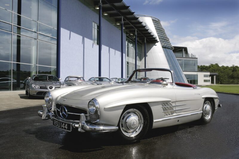 300 SL, 300SL, Mercedes-Benz 300SL, 300SL gullwing, gullwing doors, classic mercedes, mercedes-benz, benz, le mans, mercedes motorsport, vintage mercedes, car and classic, carandclassic.com, motoring, automotive, retro, classic