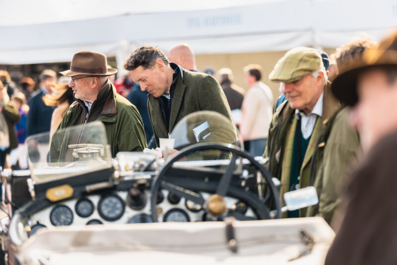 automotive, Car and Classic, carandclassic.co.uk, classic car, Goodwood, Goodwood Members' Meeting, Bentley, Heritage Collection, Bentley Speed 8, Continental GT, Le Mans, Bentley Heritage Collection, motoring, retro car, classic car show, motorsport