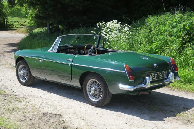 B, MG, MGB, B-Series, project car, restoration project, motoring, automotive, car and classic, carandclassic.co.uk, retro, classic, retro, '60s car, British car, roadster, convertible