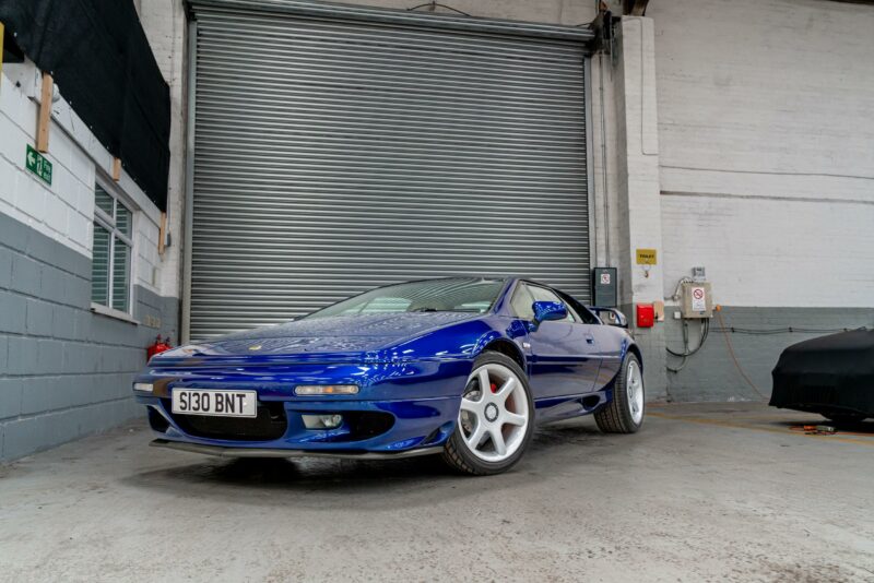 Lotus, Esprit, Lotus Esprit, Lotus Esprit V8 GT, V8, British car, sports car, car and classic, car and classic auctions, carandclassic.co.uk, motoring, automotive, '90s car, auction, motoring, automotive, classic, retro, Giorgetto Giugiaro, Series 4