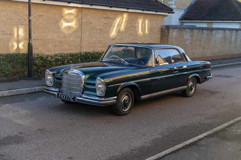 220SE, classic car, retro car, project car, rolling restoration, mercedes, benz, mercedes-benz, classic mercedes, car and classic, carandclassi.com, car and classic auctions