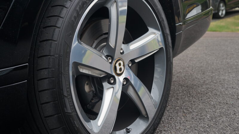 Mulsanne, Bentley Mulsanne, Bentley, Bentley Motor Cars, Bentley Crewe, classic Bentley, Rolls-Royce, classic, retro, future classic, V8, turbocharged, Bentley Mulsanne Speed, car and classic, carandclassic.com, luxury car, executive car,