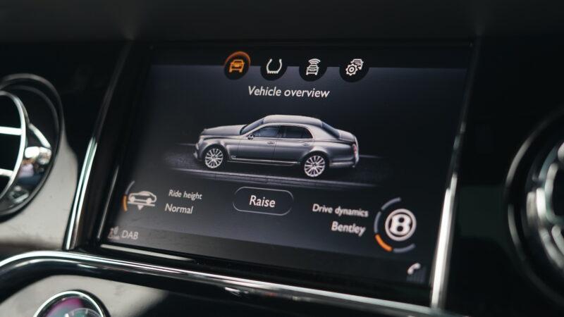 Mulsanne, Bentley Mulsanne, Bentley, Bentley Motor Cars, Bentley Crewe, classic Bentley, Rolls-Royce, classic, retro, future classic, V8, turbocharged, Bentley Mulsanne Speed, car and classic, carandclassic.com, luxury car, executive car,