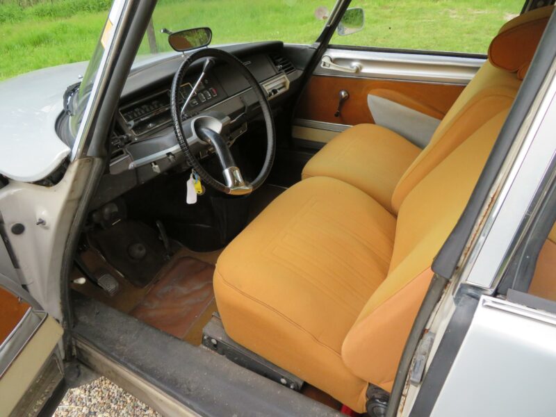 Familiale, Citroën, DS, Citroën DS, Citroën DS Familiale, estate car, classic car, project car, rolling restoration, classic, retro, barn find, car and classic, car and classic auctions, carandclassic.com,