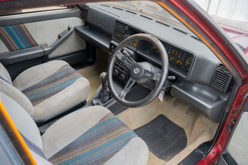 Lancia Delta, Lancia Delta HF 1,6, Delta 1.6 turbo, Delta, Lancia, Delta Integrale, italian, motoring, automotive, right hand drive lancia delta, wrc, rally car, classic car, retro car, lancia delta project, barn find, restoration project, car and classic, carandclassic.com, car and classic auctions