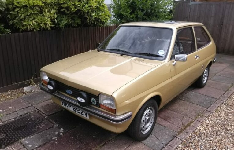 Fiesta, Fiesta L, Ford Fiesta L, Ford, classic Ford, retro Ford, classic Ford Fiesta, hatchback, survivor car, original classic, classic, retro, motoring, automotive, car and classic, carandclassic.com,
