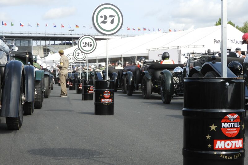 automotive, Car and Classic, carandclassic.co.uk, classic car, Le Mans, Le Mans Classic, Circuit de la Sarthe, 2023, 24 hour, 24 hours of Le Mans, 24 hr, automotive, Benjafield Racing Club, Bentley, Bentley Boys, circuit de la sarthe, historic race, J. D. Benjafield, motorsport, race, racing, vintage car, vintage race, motoring, retro car, classic car show, centenary, 100 years, pre-war car
