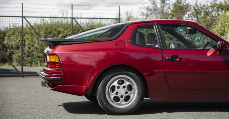 1989 Porsche, Porsche, Porsche 944, 944, 924, classic Porsche, retro Porsche, motoring, automotive, car and classic, carandclassic.com