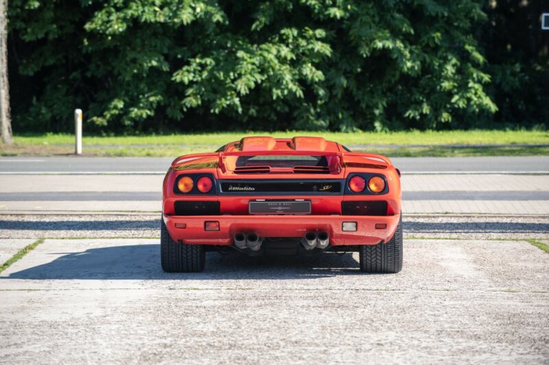 classic car, motoring, automotive, car and classic, carandclassic.co.uk, Lamborghini, Diablo, Lamborghini Diablo, Lamborghini Diablo SV, V12, Italian car, '90s car, supercar, retro, modern classic, SV