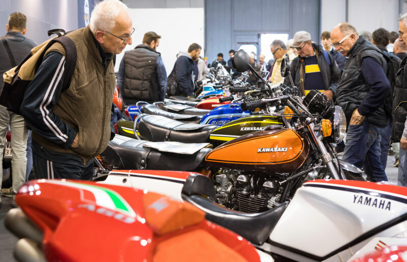 Auto e Moto d'Epoca, Italy, automotive, blog, Car and Classic, carandclassic.co.uk, classic car, classic car ownership, driving, driving cars, historic, import, Italian car, italy, motoring, old car, registration, retro car, classic car show, event, European car show, Europe