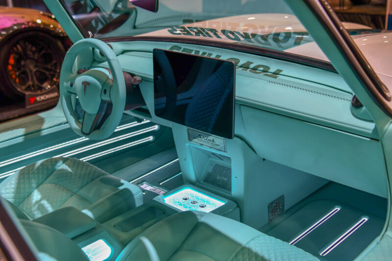 SEMA, Las Vegas, American car show, automotive, Car and Classic, carandclassic.co.uk, classic car, Specialty Equipment Market Association, car culture, supercar, hypercar, modified car, motoring, retro car, classic car show, Las Vegas Convention Centre, V8, pickup truck, EV, custom car