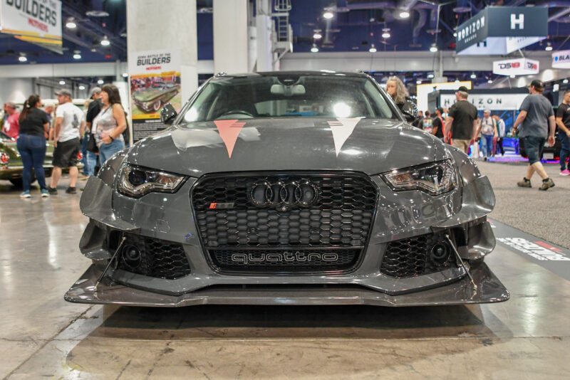 SEMA, Las Vegas, American car show, automotive, Car and Classic, carandclassic.co.uk, classic car, Specialty Equipment Market Association, car culture, supercar, hypercar, modified car, motoring, retro car, classic car show, Las Vegas Convention Centre, V8, pickup truck, EV, custom car