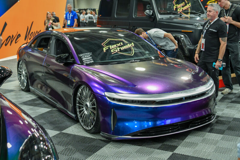 SEMA, Las Vegas, American car show, automotive, Car and Classic, carandclassic.co.uk, classic car, Specialty Equipment Market Association, car culture, supercar, hypercar, modified car, motoring, retro car, classic car show, Las Vegas Convention Centre, V8, pickup truck, EV, custom car