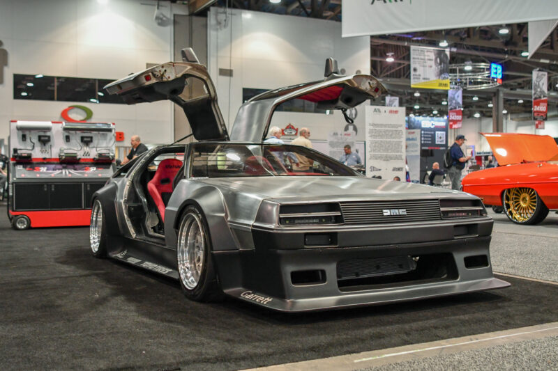 SEMA, Las Vegas, American car show, automotive, Car and Classic, carandclassic.co.uk, classic car, Specialty Equipment Market Association, car culture, supercar, hypercar, modified car, motoring, retro car, classic car show, Las Vegas Convention Centre, V8, pickup truck, EV, custom car