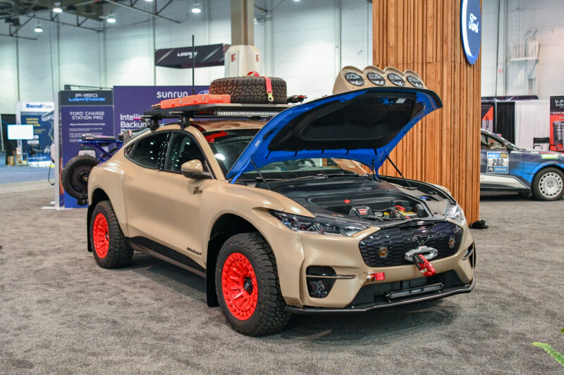 SEMA, Las Vegas, American car show, automotive, Car and Classic, carandclassic.co.uk, classic car, Specialty Equipment Market Association, car culture, supercar, hypercar, modified car, motoring, retro car, classic car show, Las Vegas Convention Centre, V8, pickup truck, EV, custom car