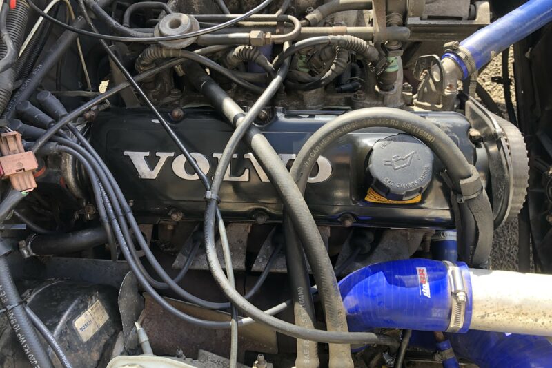 automotive, car repair, carandclassic, carandclassic.co.uk, classic car, DIY, home car repair, home service, motoring, retro car, service, servicing, vehicle maintenance, valve cover gasket, rocker cover gasket, oil leak, cylinder head