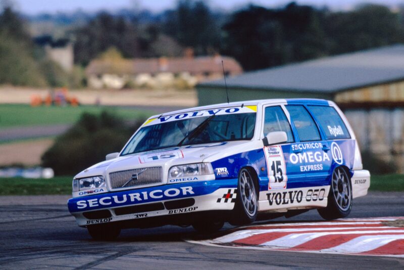classic estate, estate car, estate, retro estate, wagon, classic wagon, classic car, retro car, motoring, automotive, classic car, retro car, motoring, automotive, car and classic, carandclassic.com