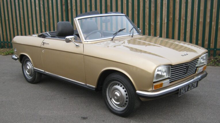 1975 Peugeot 304, Peugeot 304, 304, Peugeot, classic Peugeot, french classic, classic car, peugeot 304 cabriolet, cabriolet, motoring, automotive, car and classic, carandclassic.com,