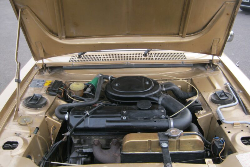 1975 Peugeot 304, Peugeot 304, 304, Peugeot, classic Peugeot, french classic, classic car, peugeot 304 cabriolet, cabriolet, motoring, automotive, car and classic, carandclassic.com,