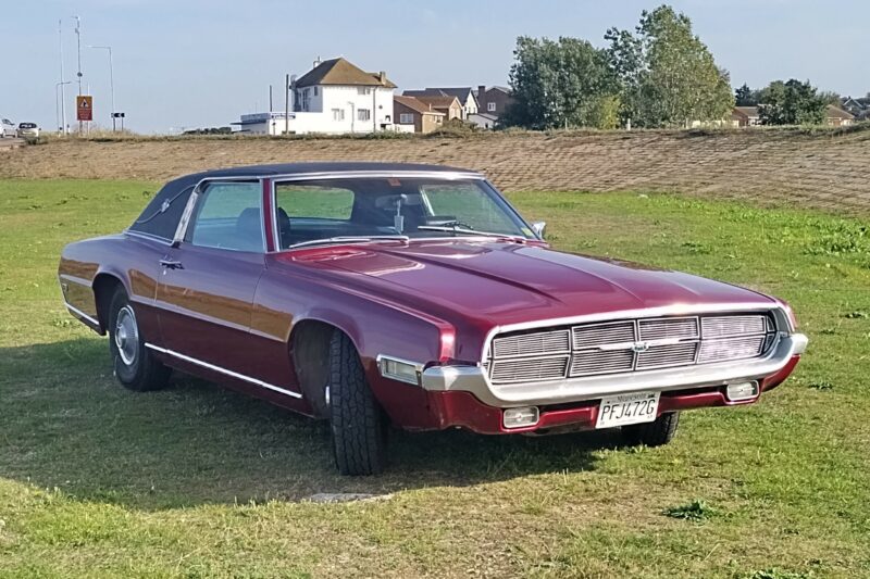 Ford, Thunderbird, Ford Thunderbird, 60s, sixties, project car, restoration project, motoring, automotive, car and classic, carandclassic.co.uk, retro, classic, classic, thunder jet, v8, classic American muscle car, classic car dreams