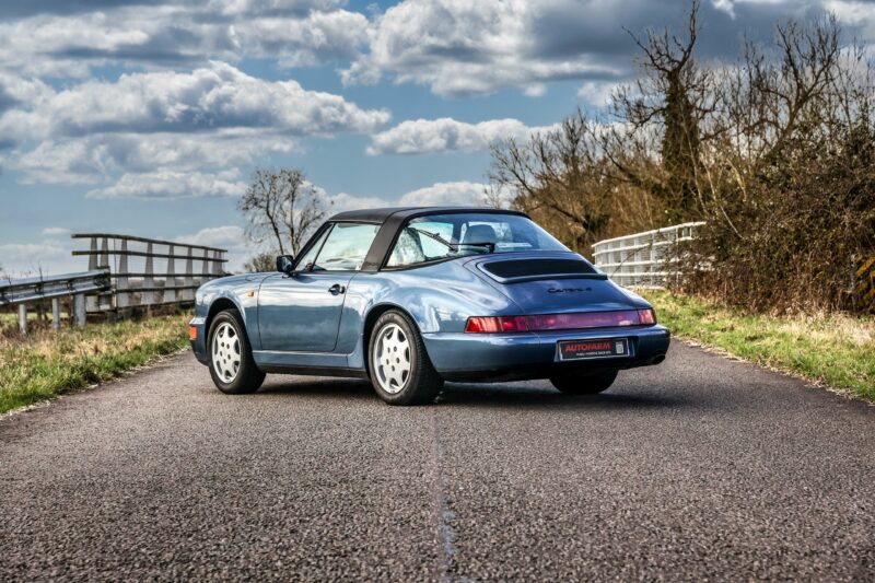 classic car, motoring, automotive, car and classic, carandclassic.co.uk, carandclassic.com Porsche, 911, Carrera 4, targa, Porsche Carrera 4, Porsche 964, Porsche 911 964, retro, boxer, '90s car, air-cooled, classic Porsche 911 for sale, classic Porsche for sale, Porsche 911 Carrera, Autofarm