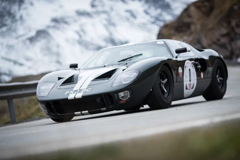 Ford, GT40, Ford GT40, Carroll Shelby, Ferrari, Ford vs Ferrari, Le Mans, Le Mans 1966, V8, muscle car, race car, racing car, motorsport, British car, American car, motoring, automotive, classic car, retro car, car and classic, carandclassic.co.uk, carandclassic.com, Ken Miles, Bruce McLaren, Henry Ford II, Ford GT40 for sale