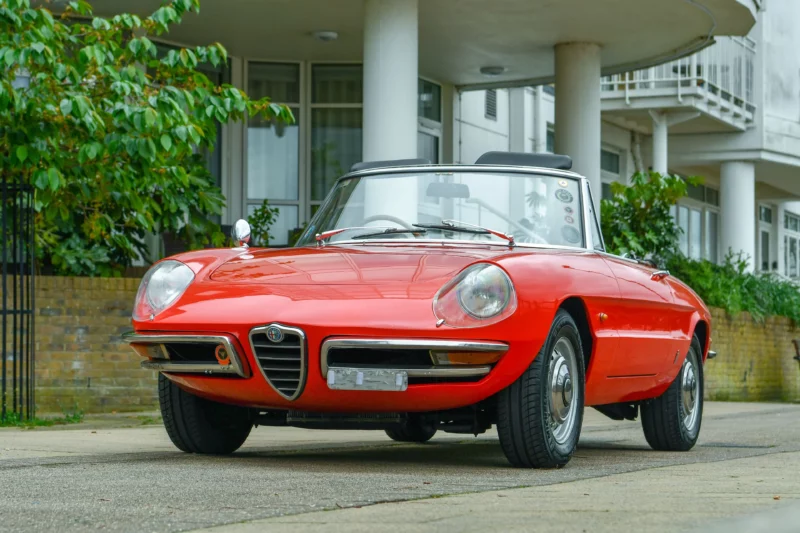 Alfa Romeo, Spider, Alfa Romeo Spider, Duetto, Pininfarina, head to head, Porsche, 356, Porsche 356, Porsche 356B, Italian car, German car, turbo, motoring, automotive, sports car, classic car, car and classic, carandclassic.co.uk, carandclassic.com, retro, classic Alfa Romeo for sale, classic Porsche for sale