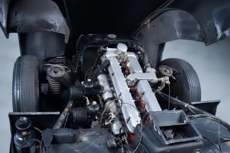 Aston Martin, DB2, Aston Martin DB2, Lagonda, Le Mans, '50 cars, project car, restoration project, motoring, automotive, car and classic, carandclassic.com, retro, classic, classic, British car, classic Aston Martin for sale, rare classic, barn find, David Brown, DB2 for sale