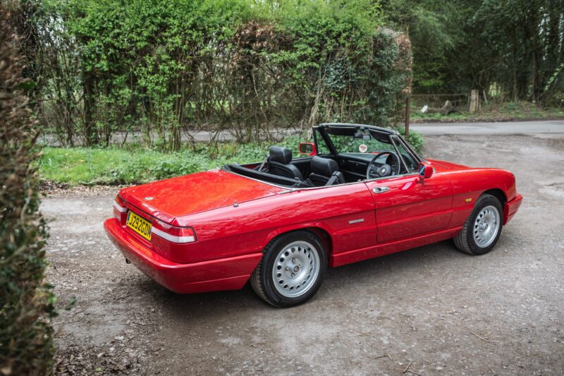 Alfa, Alfa Romeo, Spider, Alfa Romeo Spider, classic car, iconic car, retro car, motoring, automotive, retro, carandclassic, carandclassic.co.uk, carandclassic.com, Alfa Romeo Spider Buying Guide, Italian car, classic Alfa, classic Afa Romeo for sale, sports car, convertible, classic Spider for sale, Spider 105/115