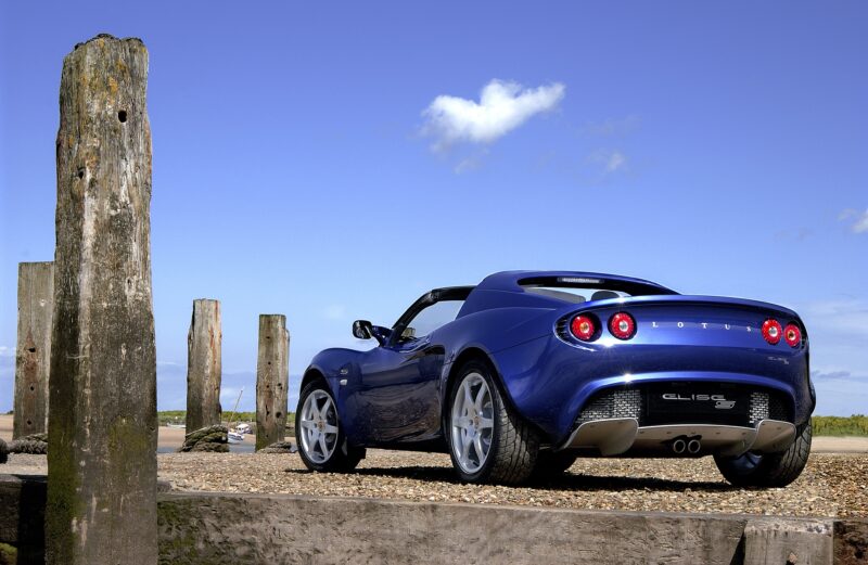 Lotus, Elise, Series 1 Elise, 111S, car and classic, car and classic auctions, carandclassic.co.uk, carandclassic.com, motoring, automotive, British car, 90s car, auction, motoring, automotive, classic, retro, buyer's guide, modern classic, performance car, classic Lotus for sale, Lotus Elise for sale, sports car, Lotus Elise buyer's guide, Lotus Elise S1, roadster, convertible