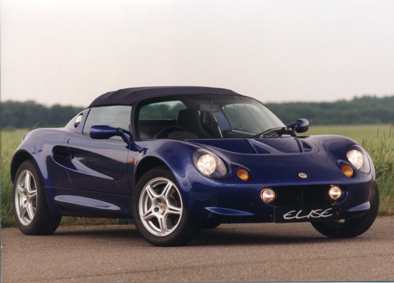 Lotus, Elise, Series 1 Elise, 111S, car and classic, car and classic auctions, carandclassic.co.uk, carandclassic.com, motoring, automotive, British car, 90s car, auction, motoring, automotive, classic, retro, buyer's guide, modern classic, performance car, classic Lotus for sale, Lotus Elise for sale, sports car, Lotus Elise buyer's guide, Lotus Elise S1, roadster, convertible