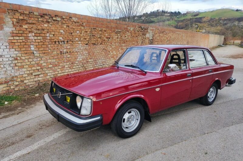 Automotive, blog, Car and Classic, carandclassic.co.uk, classic car, classic car ownership, driving, driving cars, motoring, old car, retro car, Father's Day, blog, carandclassic.com, retro car, Saab, Alfa Romeo, Volvo, classic cars for sale, dad car, dad, father