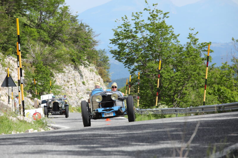 automotive, Car and Classic, carandclassic.co.uk, carandclassic.com, classic car, Trofeo Scarfiotti, historic, historic rally, vintage car, heritage, motoring, retro car, classic car rally, motorsport, Italy, classic car event, historic racing, Automotoclub Storico Italiano, ASI Circuito Tricolore, classic Italian rally, Le Marche, Bentley, Ludovico Scarfiotti 