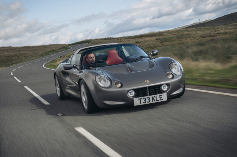Lotus, Elise, Series 1 Elise, 111S, car and classic, car and classic auctions, carandclassic.co.uk, carandclassic.com, motoring, automotive, British car, 90s car, auction, motoring, automotive, classic, retro, buyer's guide, modern classic, performance car, classic Lotus for sale, Lotus Elise for sale, sports car, Lotus Elise buyer's guide, Lotus Elise S1, roadster, convertible