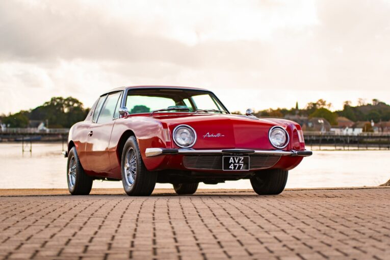 Studebaker, Avanti, V8, Studebaker Avanti, sports car, rare car, car and classic, car and classic auctions, carandclassic.co.uk, carandclassic.com, motoring, automotive, '60s car, auction, motoring, automotive, classic, retro, classic American car, classic Studebaker for sale, muscle car, American muscle car for sale