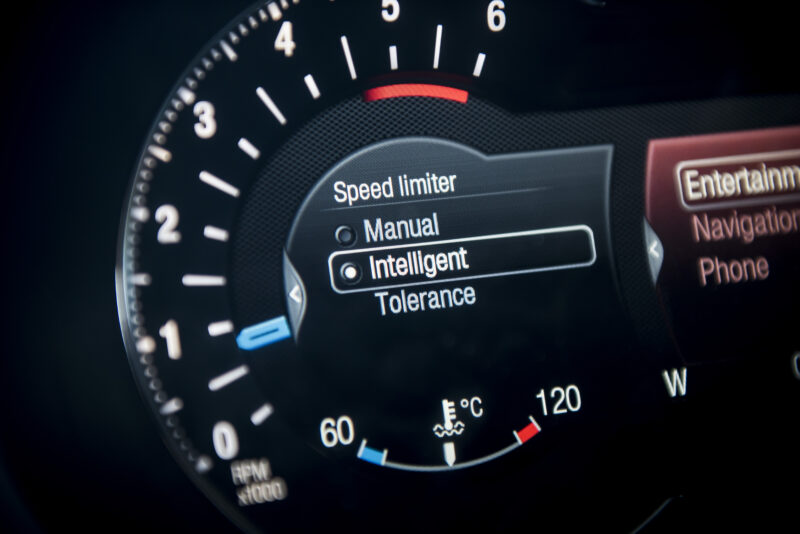 Speed limiters, ISA, Intelligent Speed Assistant, speed limit, classic car, motoring, automotive, car and classic, carandclassic.co.uk, carandclassic.com, blog, retro car, classic car for sale, classic, UK law, road safety, legislation
