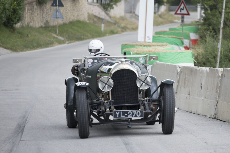automotive, Car and Classic, carandclassic.co.uk, carandclassic.com, classic car, historic, historic rally, vintage car, heritage, motoring, retro car, classic car rally, motorsport, Italy, classic car event, historic racing, classic Italian rally, Bentley, Sarnano-Sassotetto, hill climb