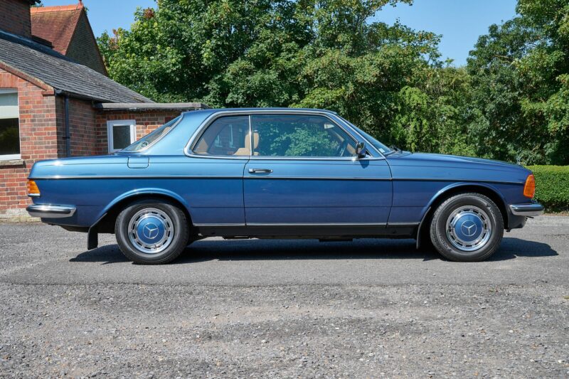Mercedes, Mercedez-Benz, Mercedez-Benz C123 280CE, Coupé, 280CE, Mercedes W123, Mercedes-Benz C123, Mercedes 280CE, 280CE Coupé, car and classic, car and classic auctions, carandclassic.co.uk, carandclassic.com, luxury car, automotive, '80s car, auction, German car, motoring, classic, retro, roadster, classic Mercedes for sale, Mercedes C123 for sale, classic Mercedes-Benz for sale, modern classic